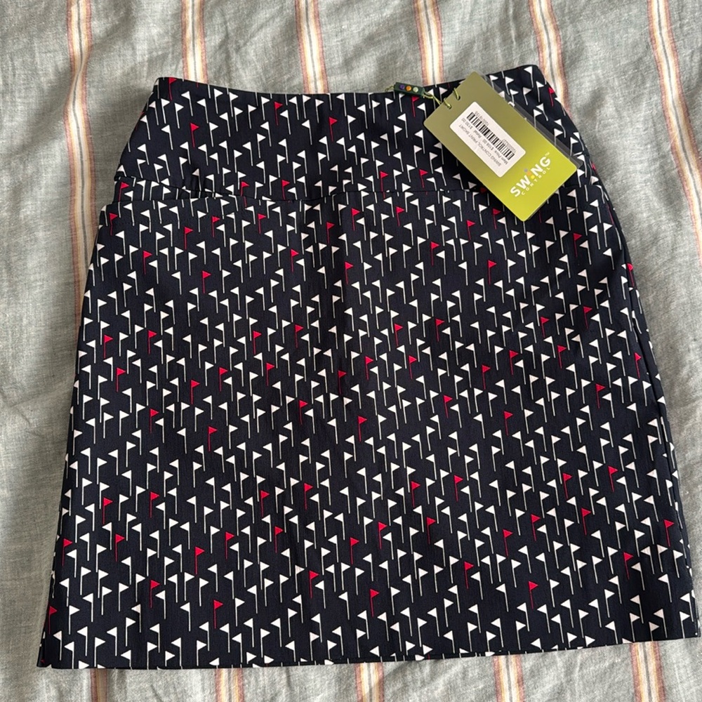 New with tags swing flag print golf skirt size 2